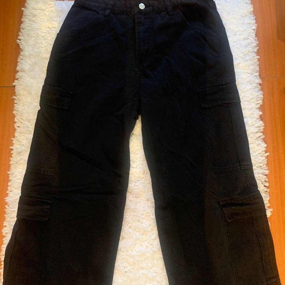 SHEIN Wide Leg Jeans